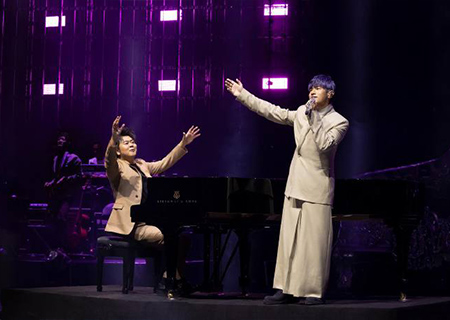 周杰伦太原演唱会,mk恩波利足球俱乐部龙腾LED透明屏闪耀全场（第四场）